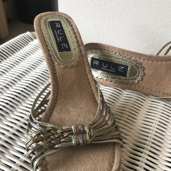 Rule Steve Madden metallic open toed heels Size 7 - Picture 7 of 11